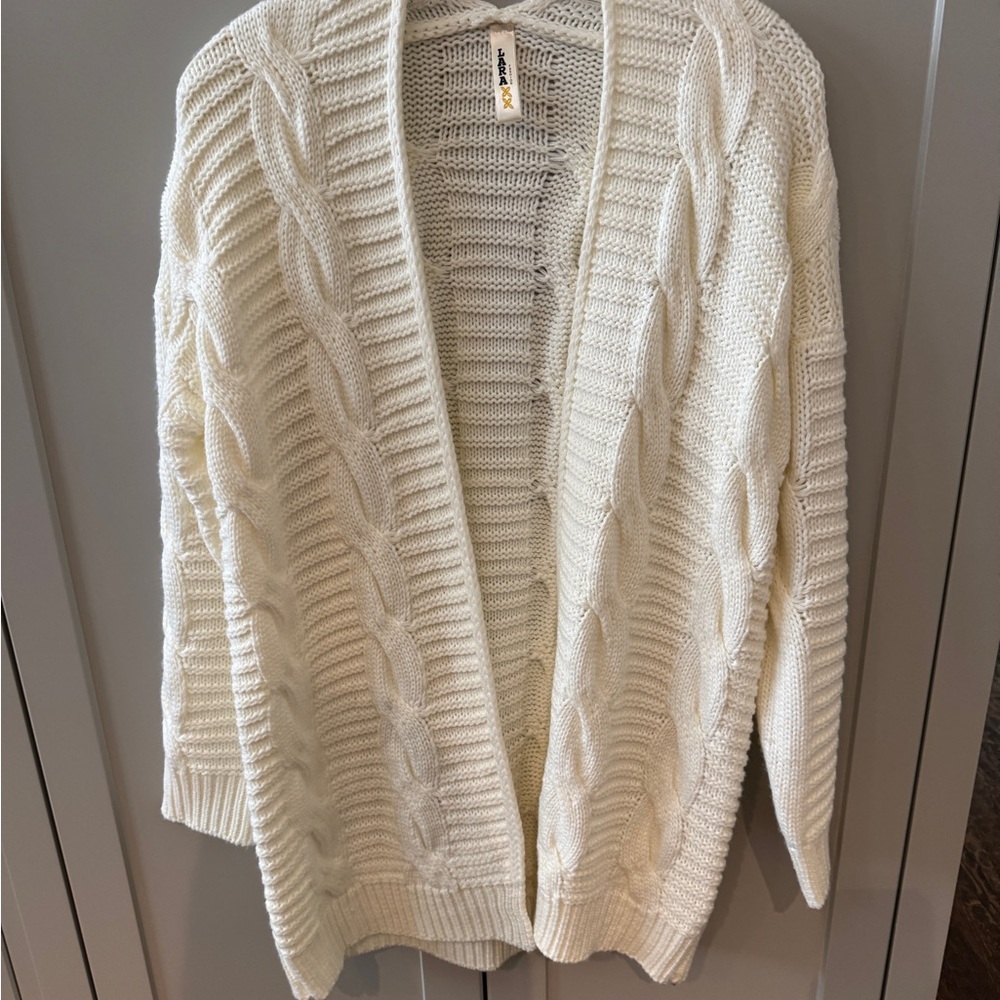 Women's Cream Cable Knit Sweater